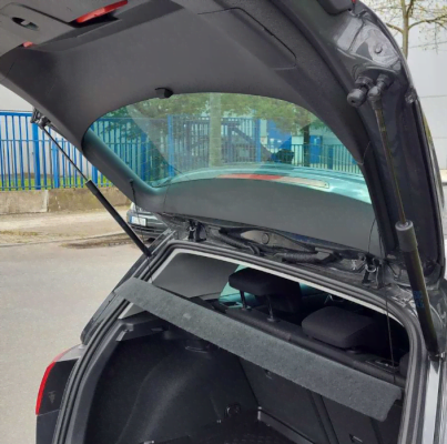 Audi A4 B8 heckklappendämpfer