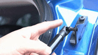 A Step-by-Step Guide to Replacing Liftgate Struts - Gastac