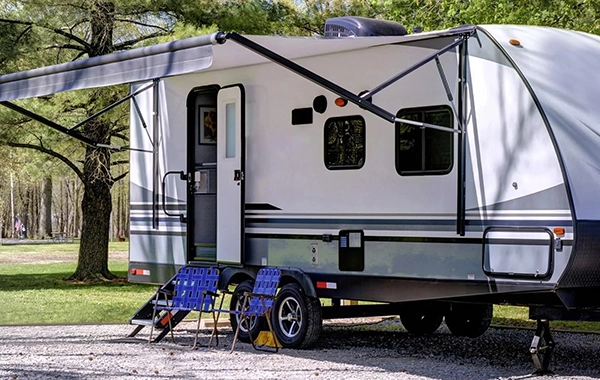 gas-struts-for-camper-shell